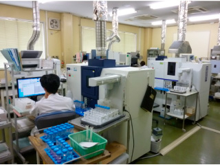 ICP発光分光分析装置(ICP-OES)